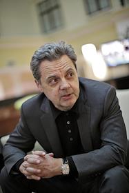 Президент компании Vassа Владислав Грановский и Владимир Гуров (фабрика 'Большевичка') во время интервью в ресторане гостиницы 'Марриотт Корт Ярд'