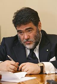 Глава компании Bosco di Ciliegi Михаил Куснирович во время интервью в ГУМе