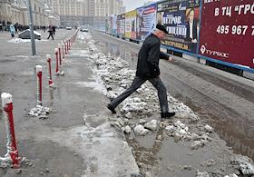 Генеральный директор компании Reckitt Benckiser Бруно де Лабарр (Bruno de la Barr) во время интервью в офисе компании