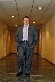 Исполнительный директор компании РУСЭЛПРОМ Станислав Щербаков во время интервью