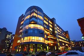 Внешний вид главного офиса компании 'Сибур - русские шины'