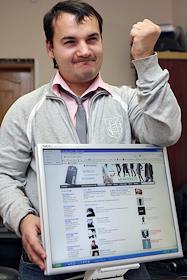 Основатель  социальной  сети по шоппингу Butik2.ru  и социальной сети по новой роскоши Luxury2.ru
Андрияшкин Дмитрий Анатольевич. 
