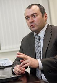 Заместитель начальника управления розничных операций банка 'Возрождение' Губкин Вячеслав