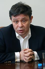 Управляющий директор группы компаний 'Тройка Диалог', председатель совета директоров управляющей компании 'Тройка Диалог' Павел Теплухин, во время интервью в офисе компании