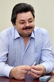 Генеральный директор агентства 'Алькасар' Петр Рыбак в офисе компании