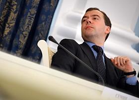 Рабочая поездка Президента РФ Дмитрия Медведева в Омск. Совещание по развитию нефтегазового комплекса и укрепления позиций России на мировых рынках углеводородов