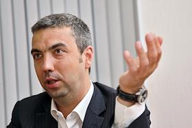 Генеральный директор компании 'Цезарь Сателлит' Денис Щепетьев во время интервью.
