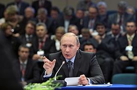 Председатель правительства РФ Владимир Путин на инновационном форуме малого и среднего предпринимательства 'Конкурируя за будущее сегодня: новая инновационная политика для России'. Организатором Форума выступает Общероссийская общественная организация малого и среднего предпринимательства 'Опора России'