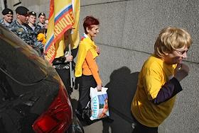 Пикет против принятия проекта Генплана Москвы, организованный региональным отделением партии 'Справедливая Россия' совместно с молодежным движением 'Лига справедливости', у здания Мосгордумы