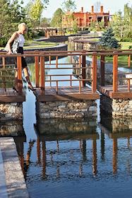 Риэлти-шоу. Певица Алена Кравец осматривает коттеддж в поселке 'Миллениум'