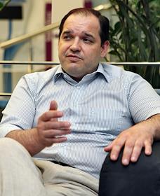 Маркетинг-директор направления 'ТВ Philips' компании Philips Алексей Корякин.
