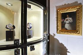 Интерьер Часового салона 'Delaneau'.
