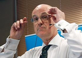 Пресс-конференция, посвящённая итогам первого полугодия 2010 года на российском автомобильном рынке. Выступление Стенли Рута руководителя практики по оказанию услуг компаниям автомобильной отрасли PricewaterhouseCoopers в России