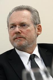 Министр промышленности и торговли Южно-Африканской Республики Робб Дэвис в Президент-Отеле