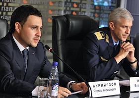 Пресс-конференция начальника службы сборов доходов  московского метрополитера Жучкова Владимира и коммерческого директора компании 'Аэроэкспресс' Акиниязова Рустам