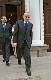 Главный редактор газеты 'Чегемская правда'. Вице-президент республики Абхазии Александр Анкваб. Виды Сухуми