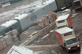 Разгрузка товаров на территории складов компании ООО «Бородино-Агро». Железнодорожная логистика