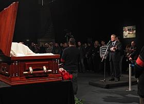 Прощание с  футбольным телекомментатором Владимиром Маслаченко в ТЦ 'Останкино'