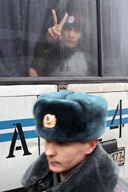 Акция 'Ожидание справедливости' в день оглашения приговора Михаилу Ходорковскому и Платону Лебедеву