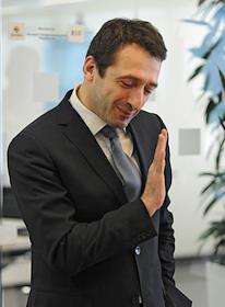 Генеральный директор компании 'ВымпелКом' (торговая марка 'Билайн') Александр Изосимов во время интервью