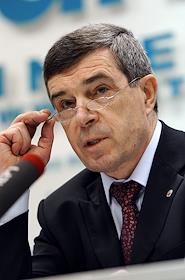 П\к генерального директора ФГУП 'Рособоронэкспорт' Анатолия Исайкина на тему: 'Вклад ФГУП 'Рособоронэкспорт' в военно-техническое сотрудничество РФ с иностранными государствами в 2010 году. Перспективы ВТС на 2011 год' в центральном офисе агентства 'Интерфакс'