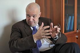 Интервью с генеральным директором АНО «Спортивное вещание» Василием Кикнадзе. 
