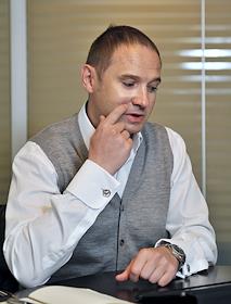 Бывший член совета директоров и предправления компании 'Mirax Group' Максим Привезенцев в Sky Cafe