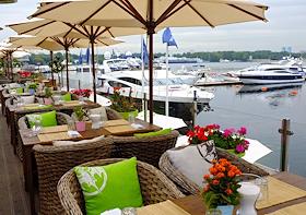 Интерьер ресторана 'Vodный'