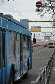 Выделенные дорожные полосы для общественного транспорта в Москве.

