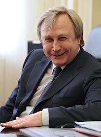 Гендиректор канала 'ТВ Центр' Александр Пономарев во время интервью