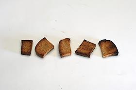 Обложка для журнала 'Деньги'. Сухари