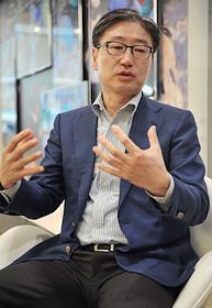 Президент подразделения потребительской электроники компании Samsung Букын Юн во время интервью. 

