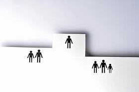 Обложка для журнала 'Деньги'