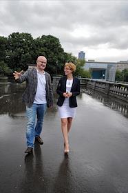 Директор 'ЦПКиО имени Горького' Ольга Захарова и Главный управляющий директор 'Leo Burnett Group Russia' Владимир Ткачев