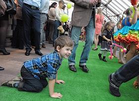 Мероприятие по случаю запуска первого номера приложения 'КоммерсантЪ Дети (Kids)' в ресторане 'Карлсон'. 
