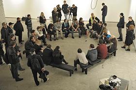 Собрание Гражданских активистов против цензуры в Интернете и потенциального запрета доступа к YouTube в галерее 'М&Ю Гельман' на территории Центра современного искусства 'Винзавод'