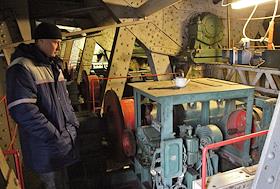 Дворцовый мост перед началом ремонтных работ