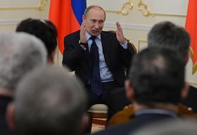 Встреча президента России Владимира Путина с представителями российского транспортного сообщества в Ново-Огарево