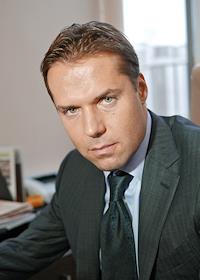 Заместитель генерального директора - директор департамента страхования корпоративных рисков ООО 'СК 'ВТБ Страхование' Алексей Володин.
