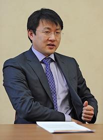 Генеральный директор ООО 'АйКомИнвест' Алексей Ким во время интервью