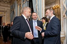 Российская премьера автомобиля Aston Martin Vanquish в резиденции посла Великобритании