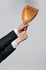 Обложка для журнала 'Деньги'