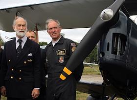 Фестиваль ретро-самолетов на территории Государственного музея авиации в аэропорту 'Жуляны' в Киеве