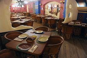 Интерьер ресторана 'Casa Agave'