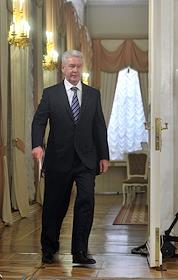 Мэрия Москвы подписывает документы с рекламными представителями в Мэрии Москвы. С.Собянин встретился с представителями компаний — победителей аукционов на право размещения рекламных конструкций в городе Москве