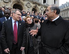 Командировка в Париж, Франция