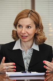 Круглый стол 'Банка решений' в редакции 'Секрет Фирмы'
Практик: Эльвира Крылова, коммерческий директор 'Снежкома'
Герой: Алексей Хабиров, генеральный директор RRG Moto