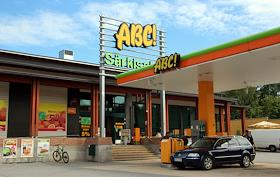 Финляндия. Ресторан быстрого питания сети бензоколонок ABC