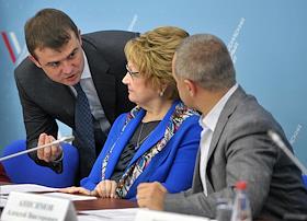 Совместное совещание Общероссийского народного фронта и Счетной палаты 'Об эффективности использования бюджетных средств в рамках модернизации здравоохранения', в исполкоме ОНФ