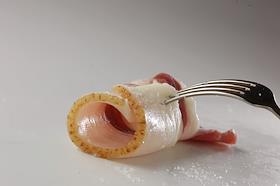 Обложка для журнала 'Деньги'. Сало